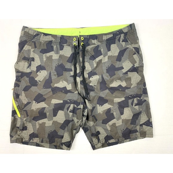 ZeroXposur Mens Swim Trunks M Medium Lined Board Shorts Stretch Camo Pockets - Picture 1 of 10